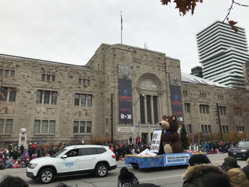 Schnee, Santa Parade, Food Festival, Eishockey - die letzten Tage in Hamilton